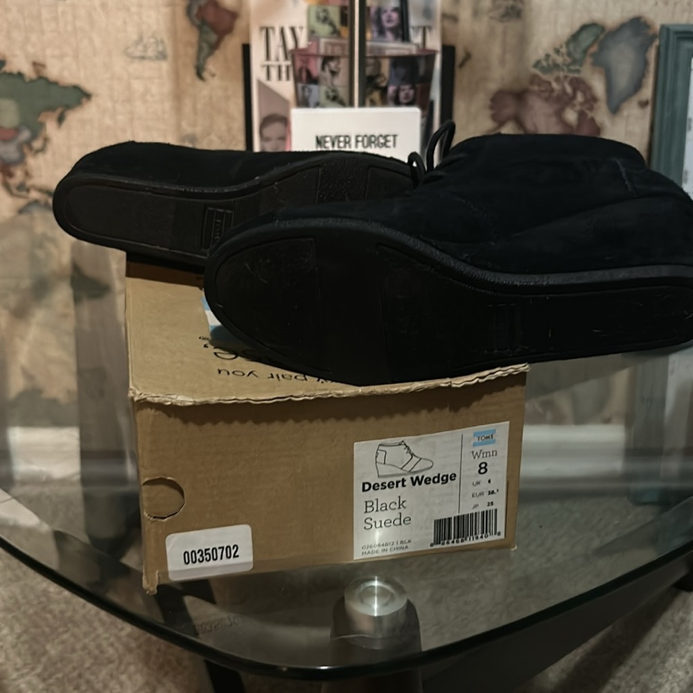 Toms Booties - Picture 4 of 4
